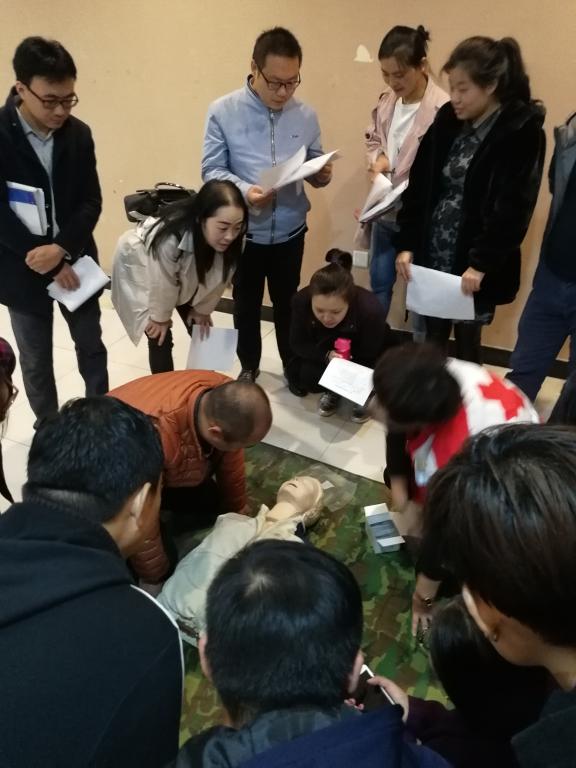 学生工作处魏立峰处长带头考核